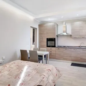 casa-vacanze-18038.hotelitalianriviera.com/