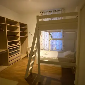 central-apartment-in-trastevere.it-romehotels.com/